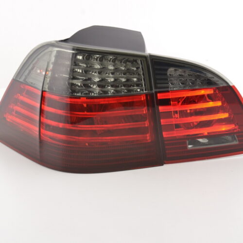 Rückleuchten LED BMW 5er Touring E61  2003-2006 rot/schwarz