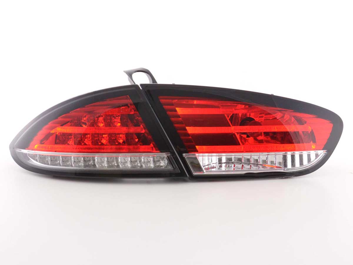 LED Rückleuchten Set Seat Leon Typ 1P  09-12 rot/klar