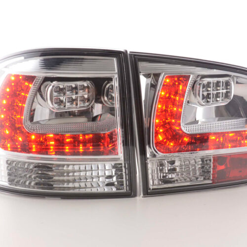 LED Rückleuchten Set VW Touareg Typ 7L  03-09 chrom